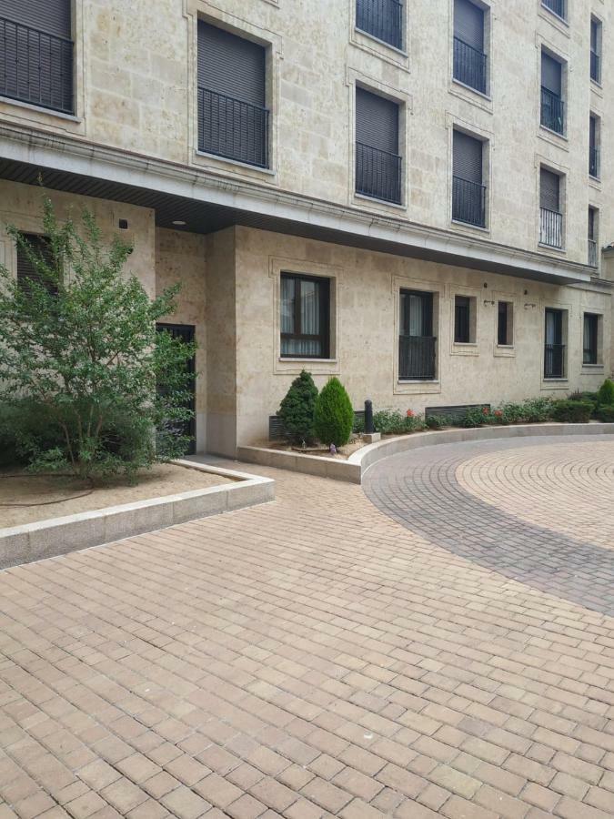 Apartamento Edificio Plaza Gran Via Salamanca Eksteriør bilde