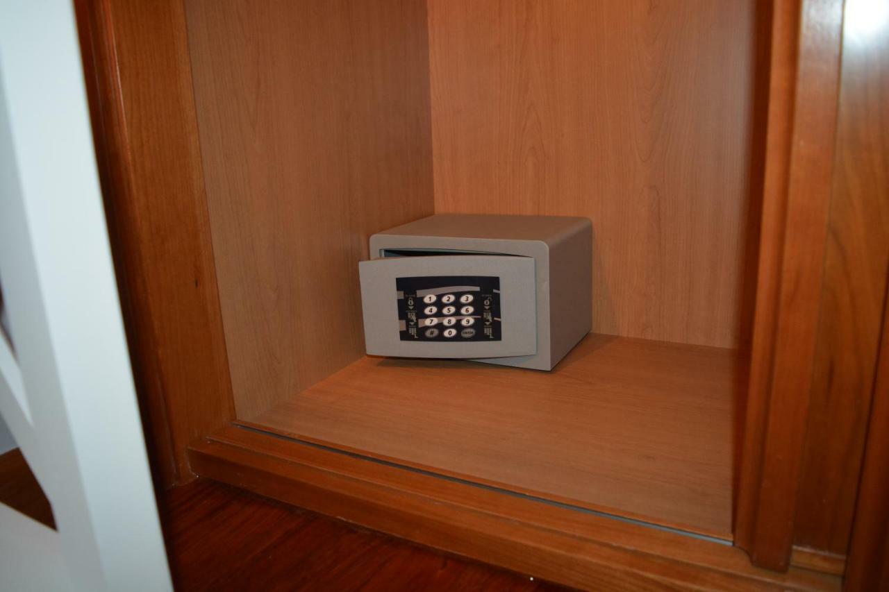 Apartamento Edificio Plaza Gran Via Salamanca Eksteriør bilde